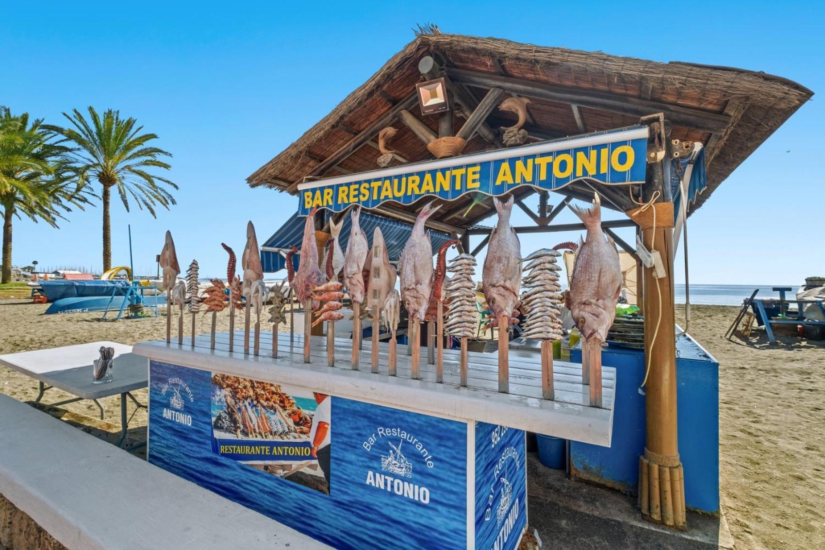 Apartamento Frente A La Playa Малага Экстерьер фото